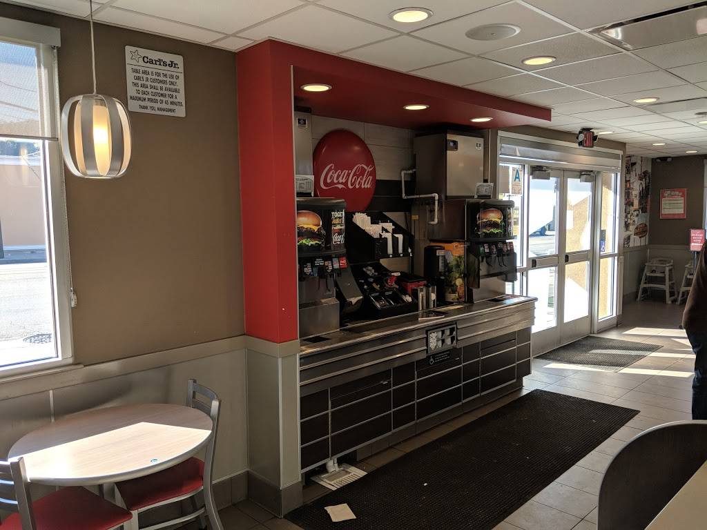 Carls Jr. | restaurant | 3770 Cahuenga Blvd, Studio City, CA 91604, USA | 8187607669 OR +1 818-760-7669