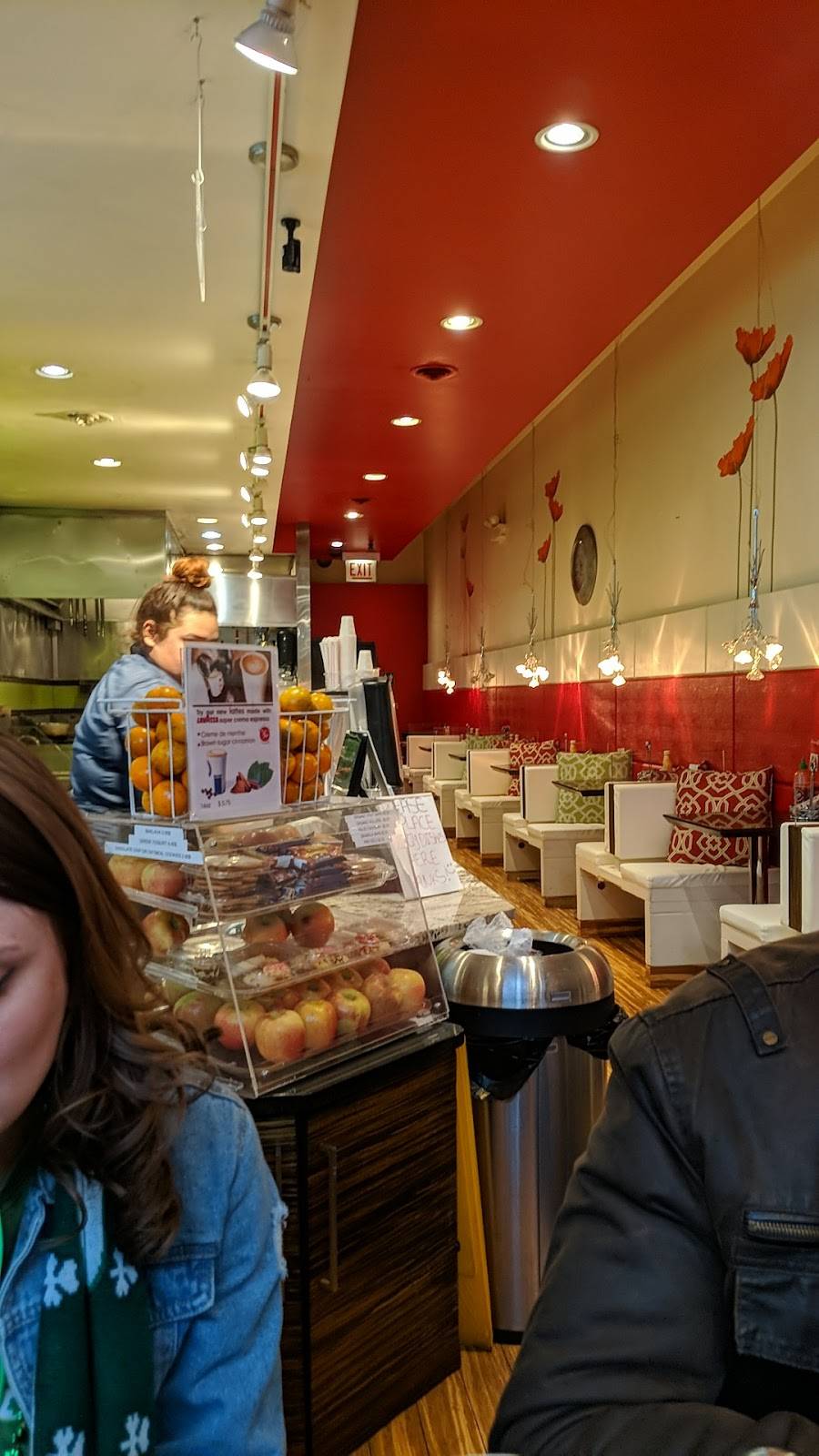 BeeZzee Fresh Food | restaurant | 2807 N Sheffield Ave, Chicago, IL 60657, USA | 7735253570 OR +1 773-525-3570