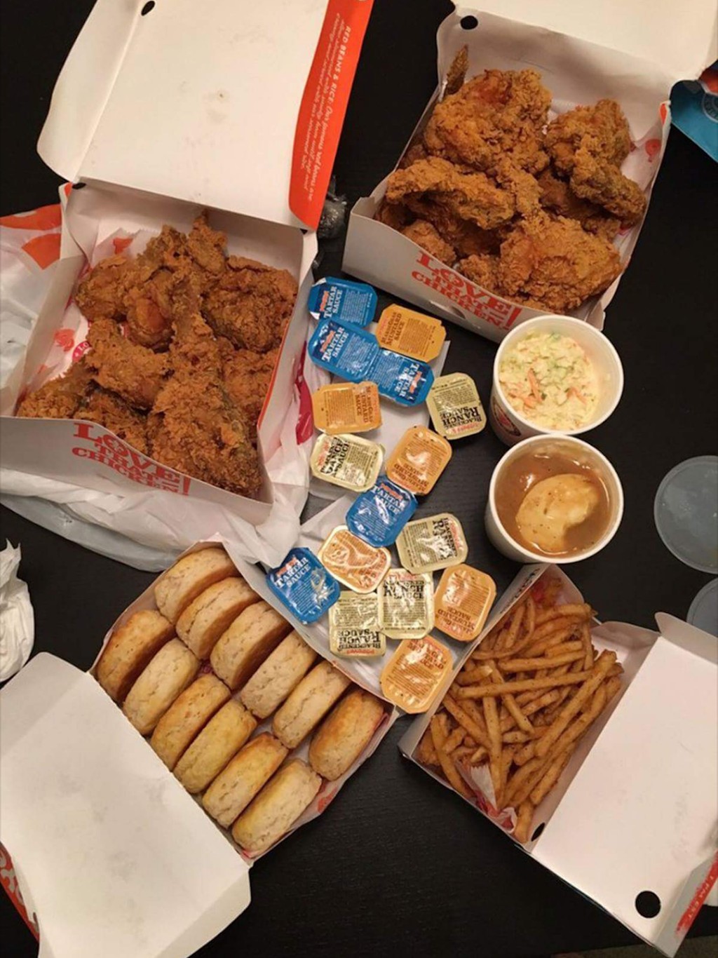 Popeyes Louisiana Kitchen | restaurant | 1401 Lafayette St, Gretna, LA 70053, USA | 5043661898 OR +1 504-366-1898