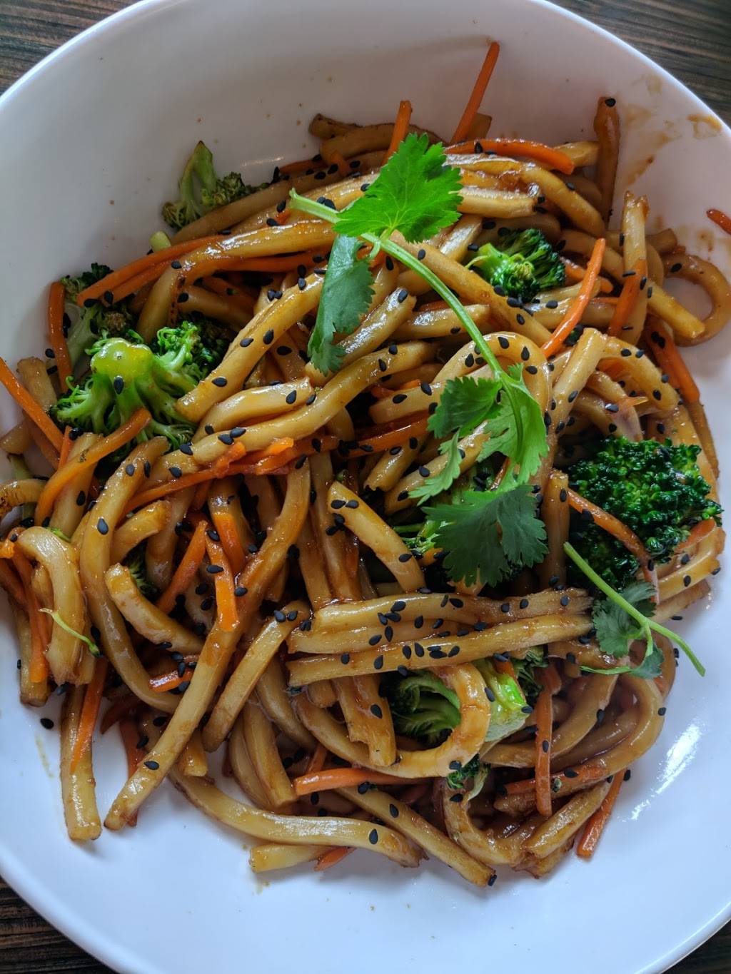 Noodles and Company | restaurant | 8148 Delta Shores Cir S #100, Sacramento, CA 95823, USA | 9166651622 OR +1 916-665-1622