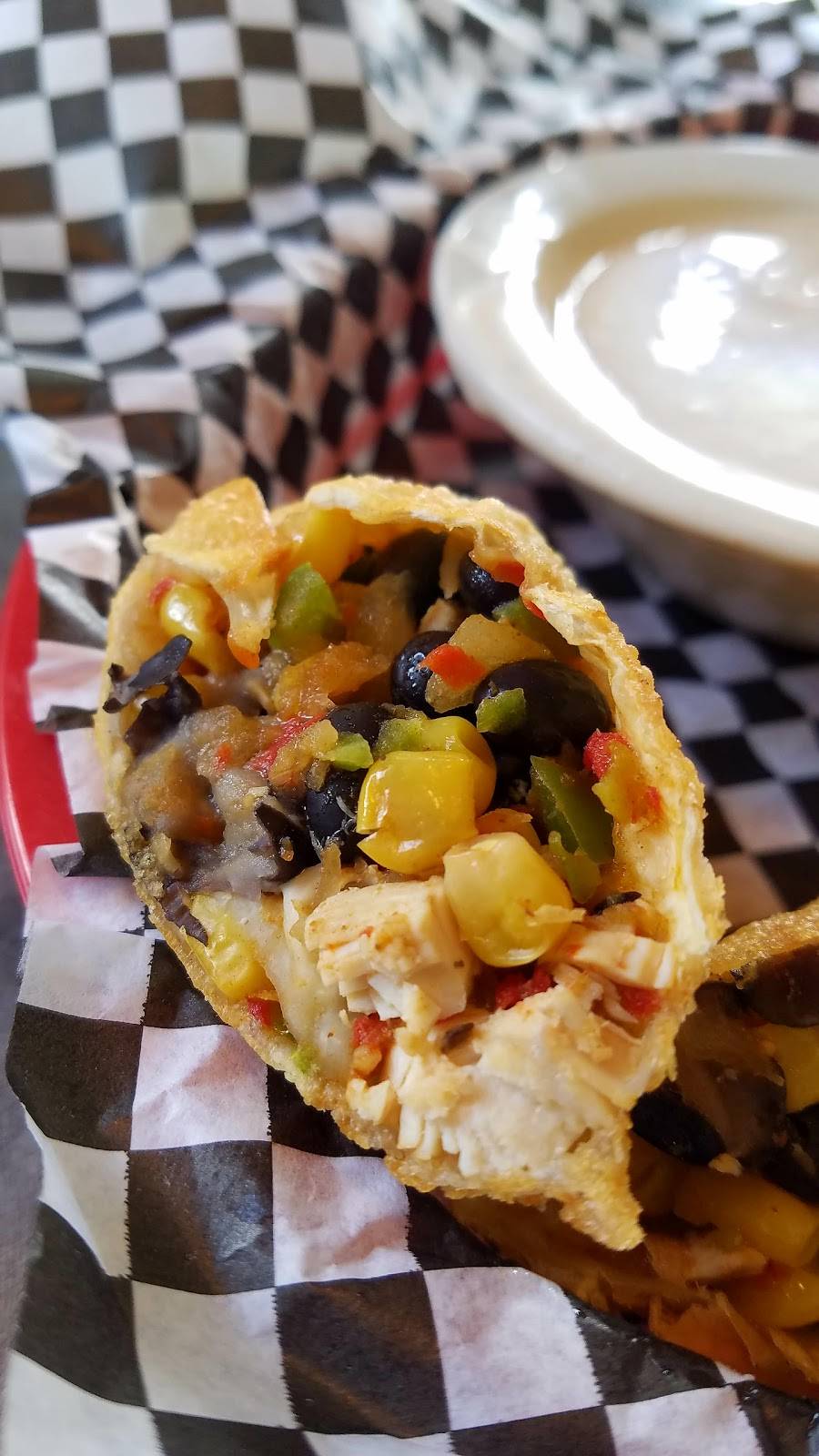 Sports Station | restaurant | 409 N Railroad Ave, Loveland, CO 80537, USA | 9704618825 OR +1 970-461-8825