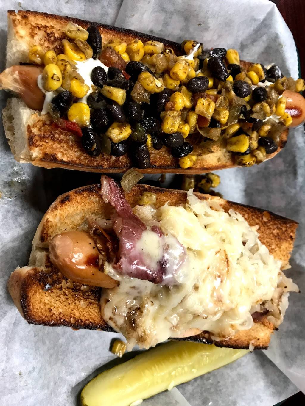 Dogtown | restaurant | 691 Monroe Ave, Rochester, NY 14607, USA | 5852716620 OR +1 585-271-6620