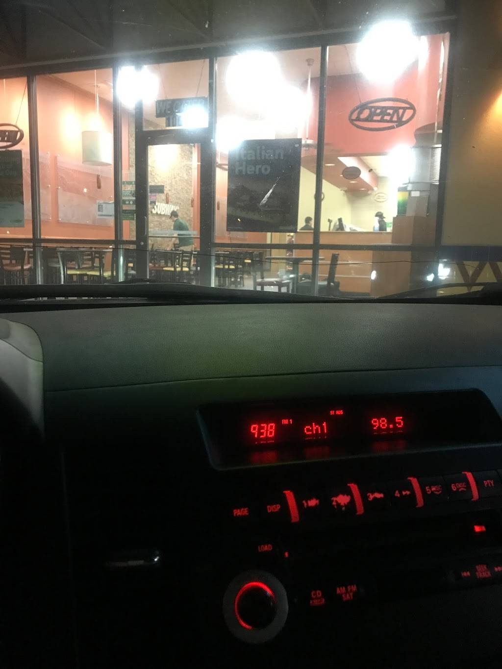 Subway Restaurants | restaurant | 1134 Culebra Rd, San Antonio, TX 78201, USA | 2105301403 OR +1 210-530-1403