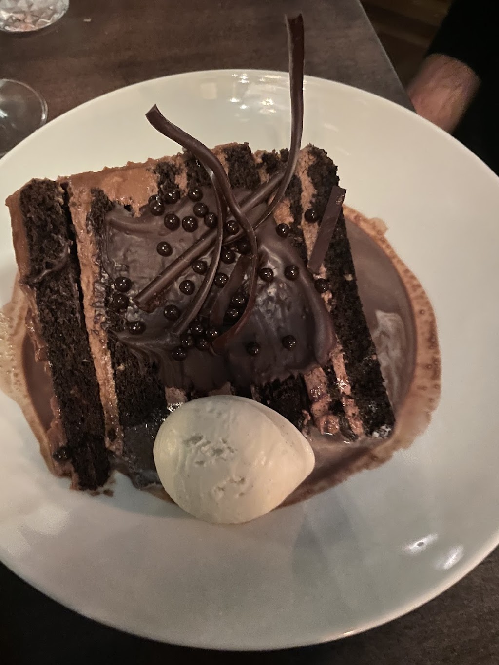 Mr. Pauls Supper Club | restaurant | 3917 Market St, Edina, MN 55424, USA | 6122598614 OR +1 612-259-8614