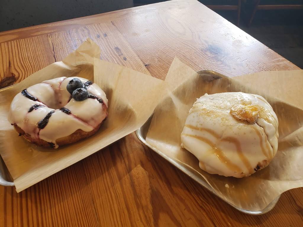 District Donuts Sliders Brew | bakery | 7415 Corporate Blvd #900, Baton Rouge, LA 70809, USA | 2259997944 OR +1 225-999-7944