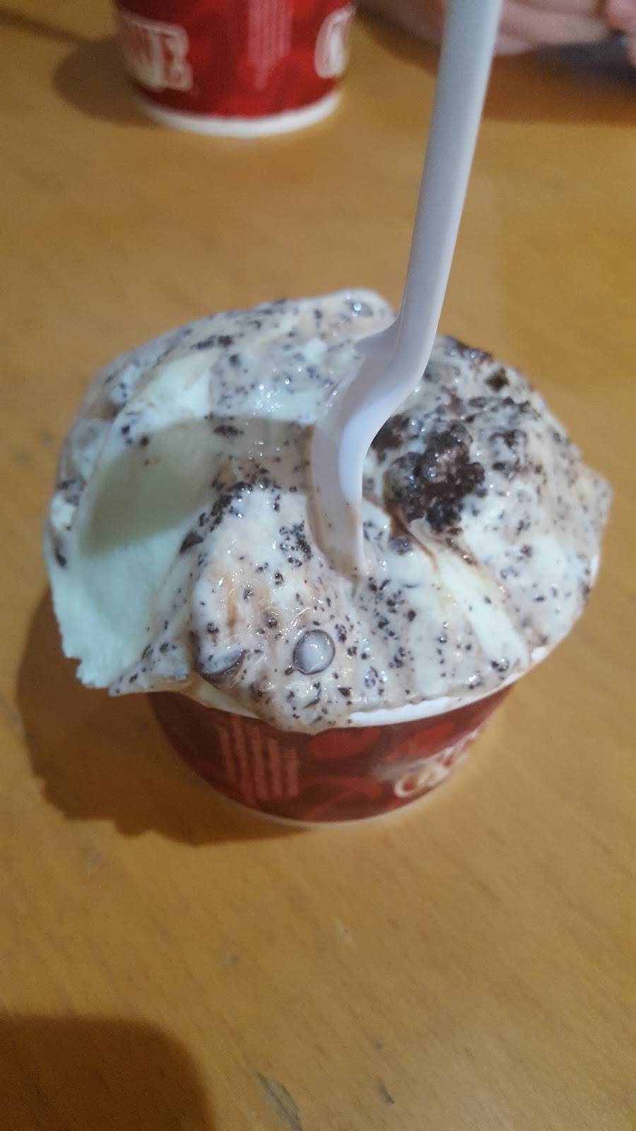 Cold Stone Creamery | bakery | 4001 Woodcreek Oaks Blvd Ste 130, Roseville, CA 95747, USA | 9167897508 OR +1 916-789-7508