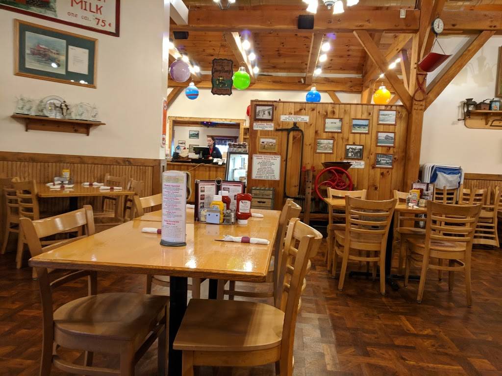 Golden Jersey Inn | restaurant | 6880 Springfield Xenia Rd, Yellow Springs, OH 45387, USA | 9373242050 OR +1 937-324-2050