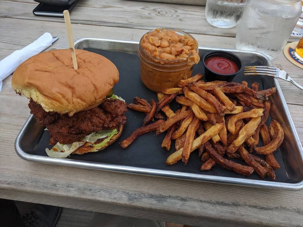 Kentucky Bourbon & BBQ | restaurant | 103 King St N, Waterloo, ON N2J 2X5, Canada | 5199548885 OR +1 519-954-8885