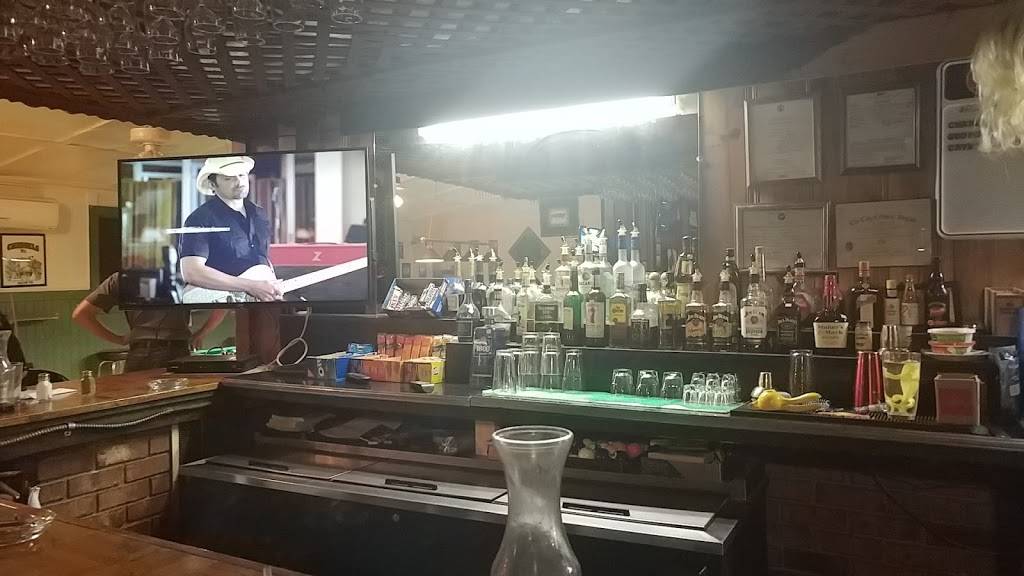 Charbels Sports Grill | restaurant | 912 E Main St, Salem, VA 24153, USA | 5403871190 OR +1 540-387-1190