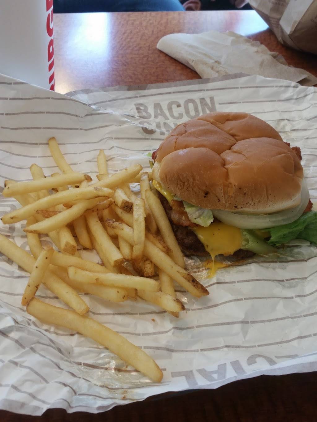 KFC | restaurant | 15971 SW Tualatin-Sherwood Rd, Sherwood, OR 97140, USA | 5036255787 OR +1 503-625-5787