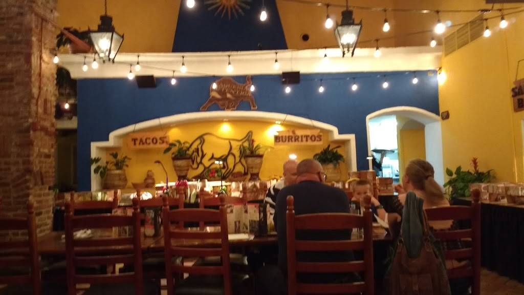 El Torito | restaurant | 2020 E Ball Rd, Anaheim, CA 92806, USA | 7149564880 OR +1 714-956-4880