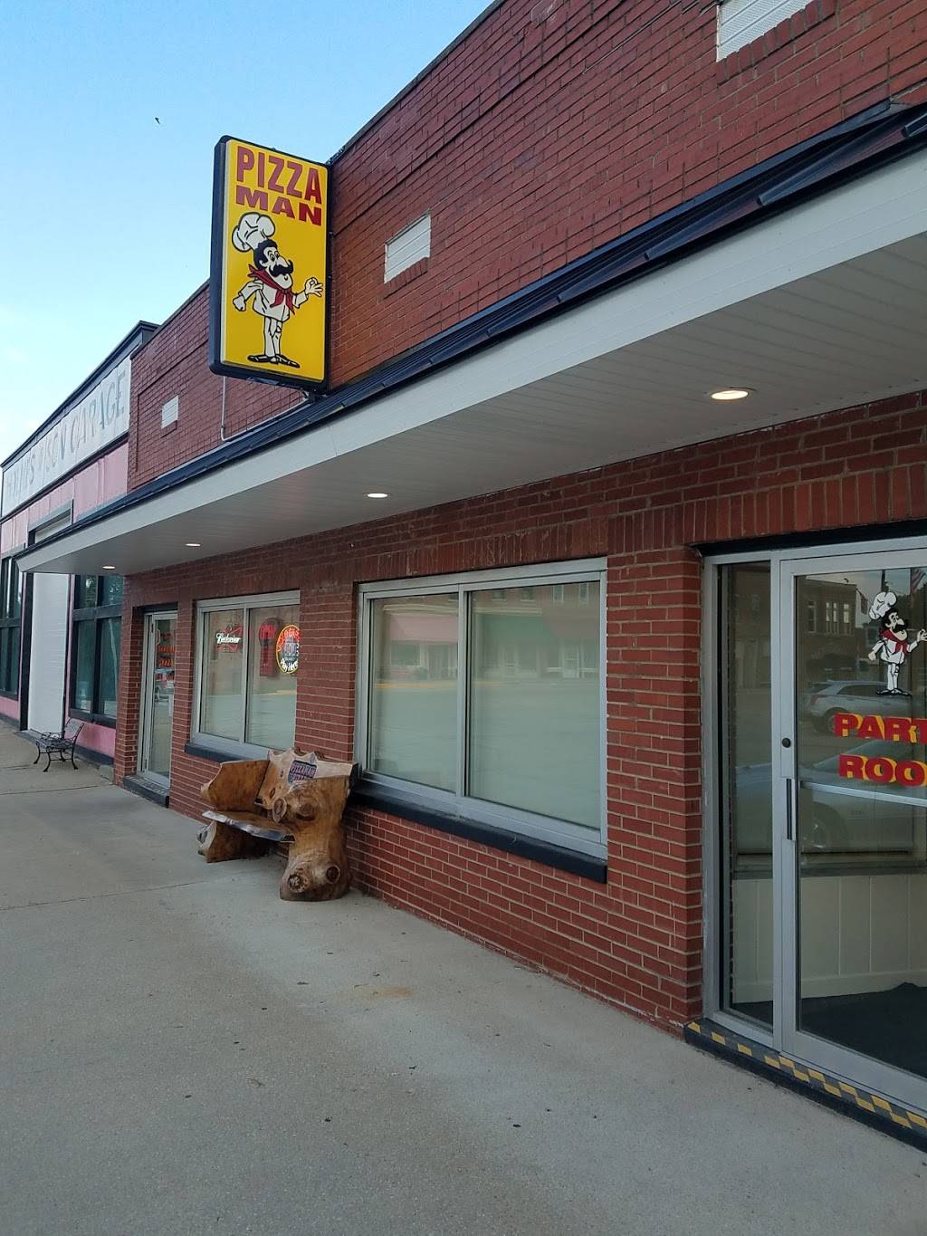Pizza Man | restaurant | 114 E Cooke St, Mt Pulaski, IL 62548, USA | 2177925016 OR +1 217-792-5016
