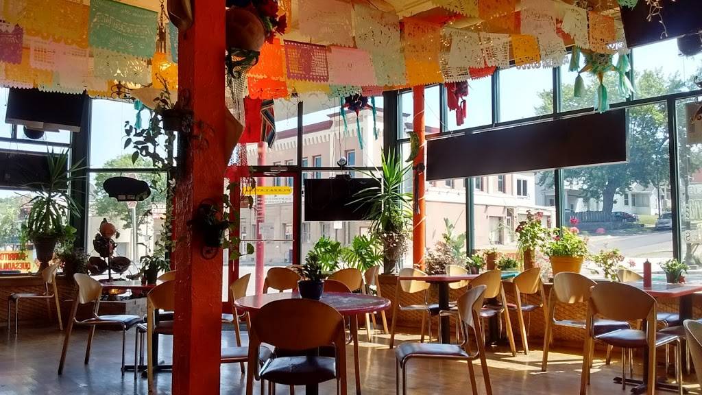Mangos Mexican Restaurant | restaurant | 927 Payne Ave, St Paul, MN 55130, USA | 6517766300 OR +1 651-776-6300