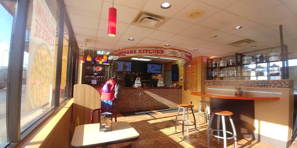 Popeyes Louisiana Kitchen | restaurant | 13337 Euclid Ave, Cleveland, OH 44112, USA | 2165410939 OR +1 216-541-0939