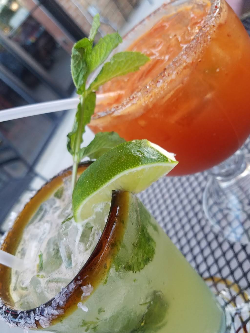 Habaneros Mexican Kitchen | restaurant | 869 N Mayfair Rd, Milwaukee, WI 53226, USA | 4146079025 OR +1 414-607-9025