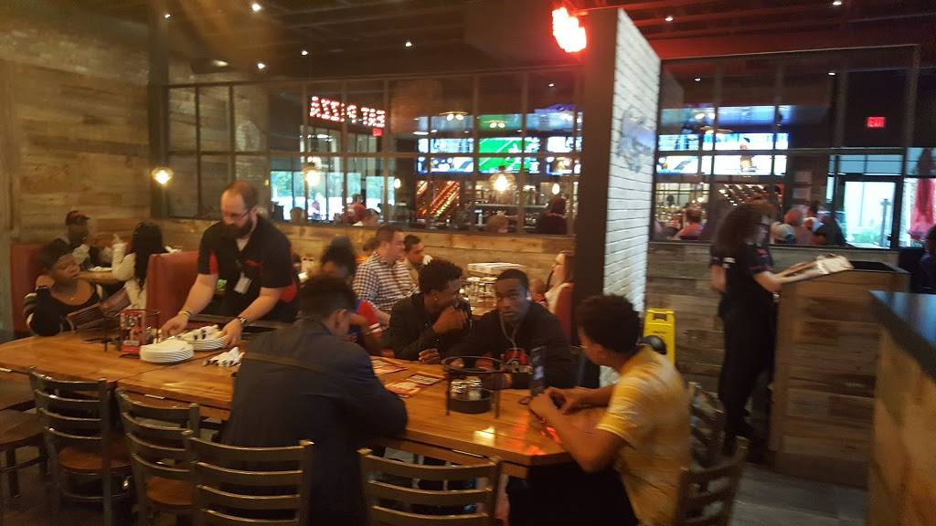 Giordanos | restaurant | 625 W Lincoln Hwy, Schererville, IN 46375, USA | 2192150333 OR +1 219-215-0333