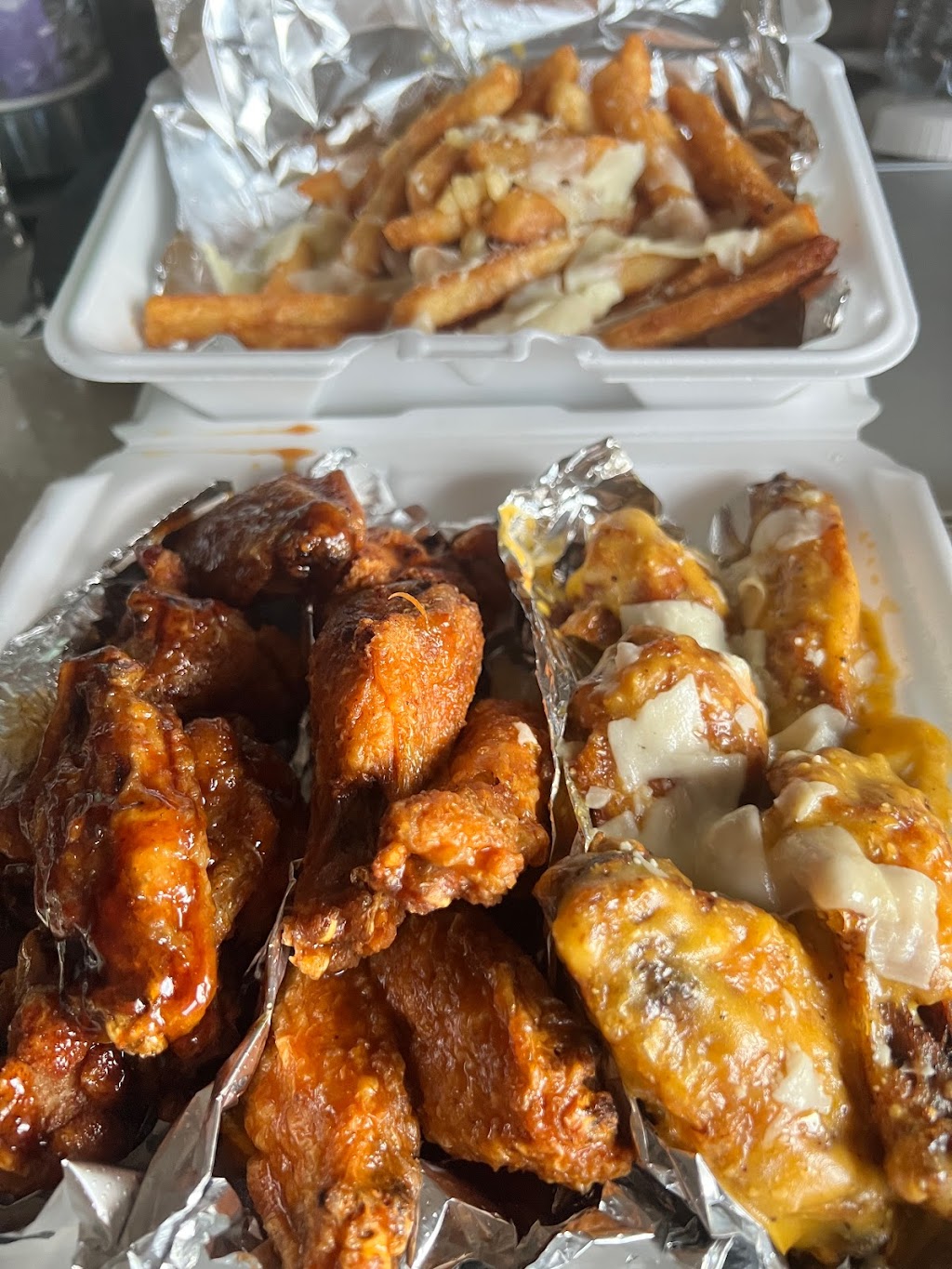 Daxs Wingz N Thingz | restaurant | 2401 2nd Ave N, Billings, MT 59101, USA | 4065342553 OR +1 406-534-2553
