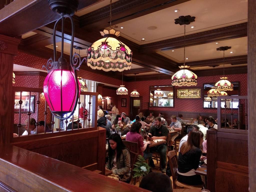 Carnation Cafe | restaurant | Disneyland Park, Anaheim, CA 92802, USA | 7147813463 OR +1 714-781-3463