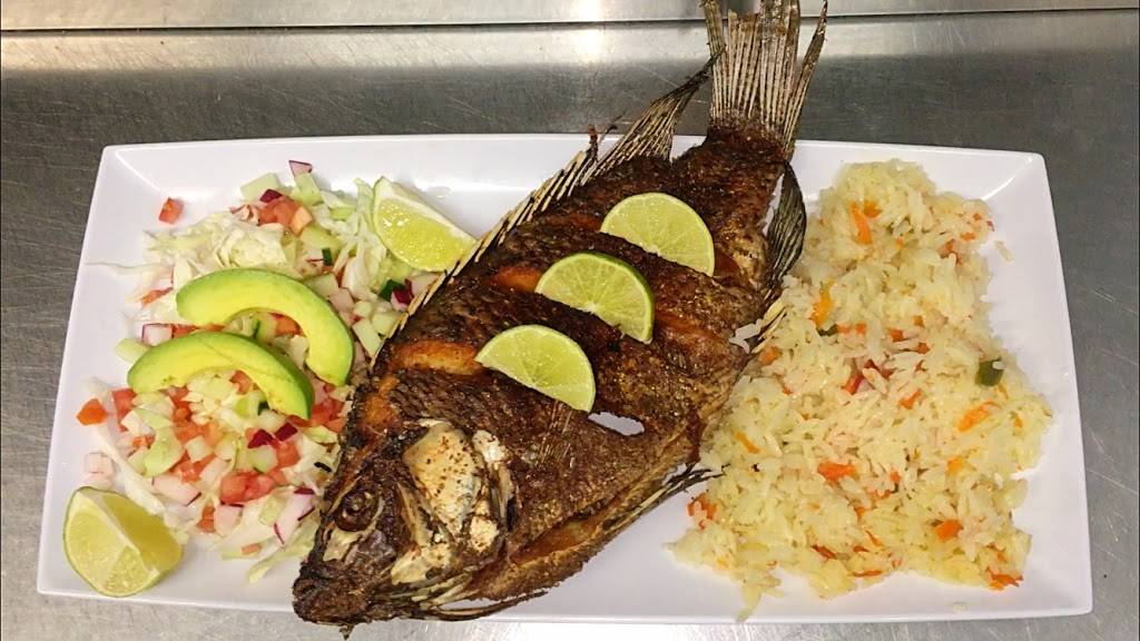 Sabrositas Pupusas & Beer | restaurant | 14523 Vanowen St, Van Nuys, CA 91405, USA | 8183868030 OR +1 818-386-8030