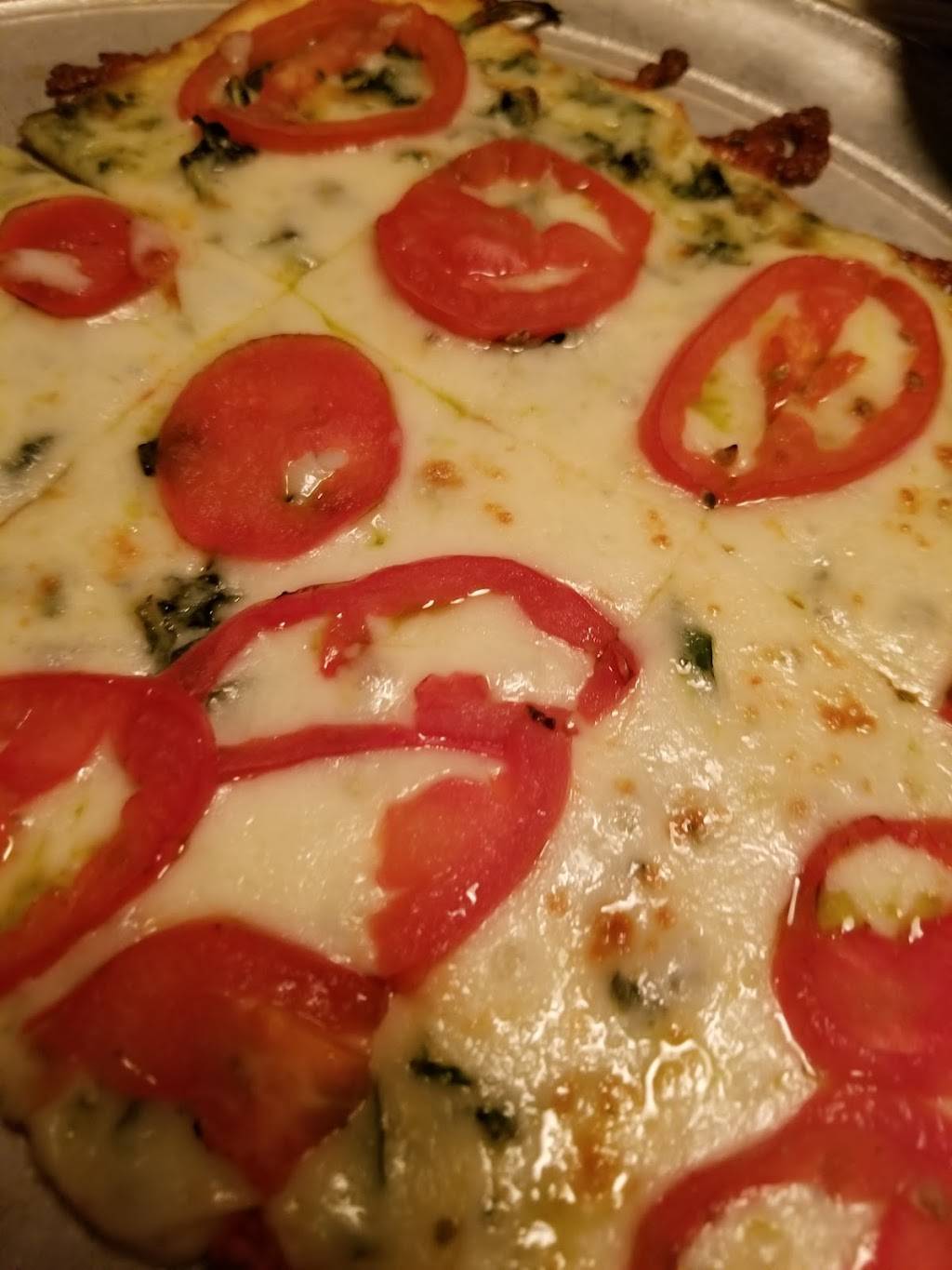 Some Guys | restaurant | 6235 Allisonville Rd, Indianapolis, IN 46220, USA | 3172571364 OR +1 317-257-1364