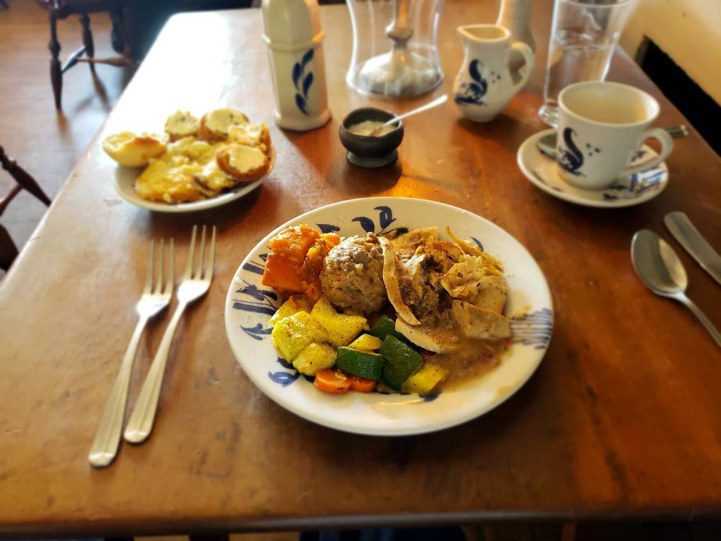 Christiana Campbells Tavern | restaurant | 101 S Waller St, Williamsburg, VA 23185, USA | 8004478679 OR +1 800-447-8679