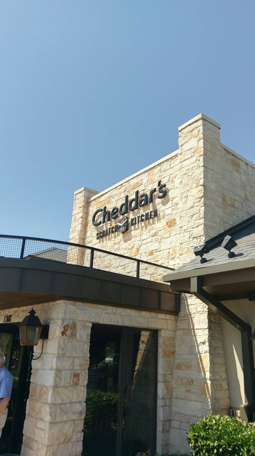 Cheddars Scratch Kitchen | restaurant | 1300 24th Ave NW, Norman, OK 73072, USA | 4053213479 OR +1 405-321-3479