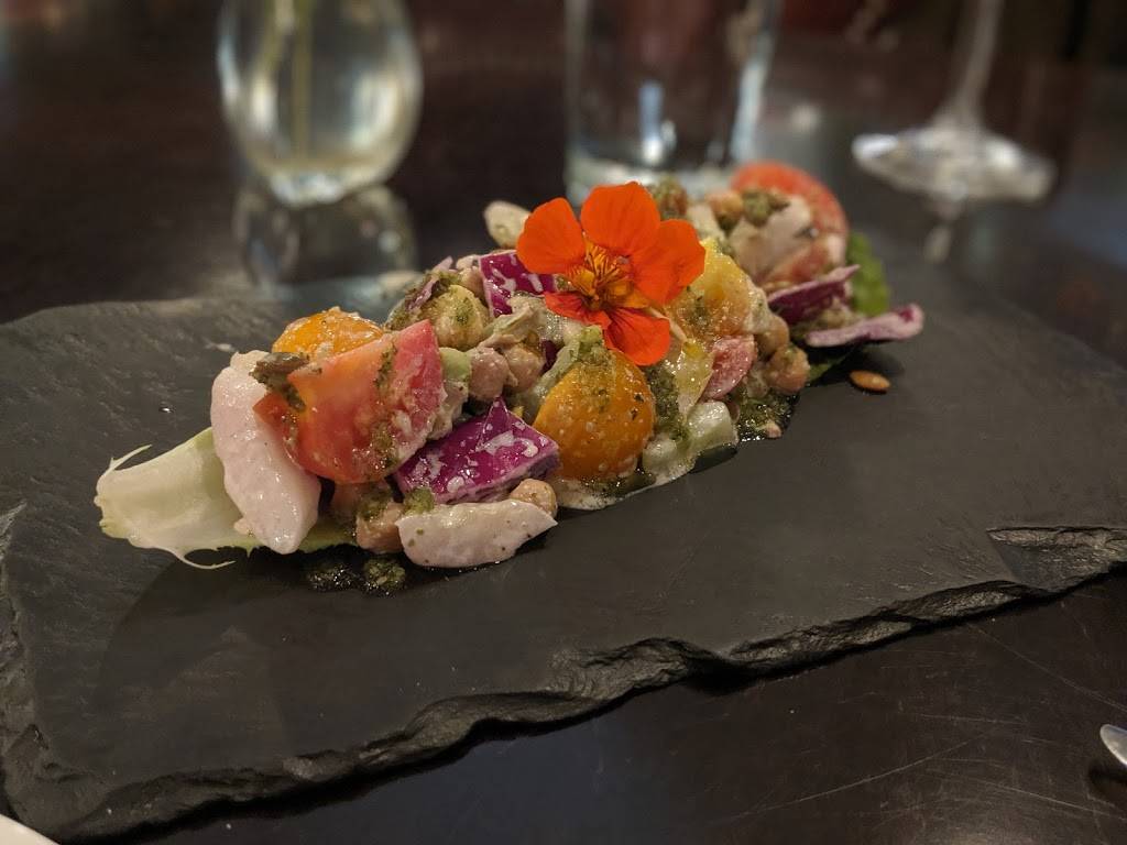 Twisted Lemon Restaurant | restaurant | 3 Norton St W, Cayuga, ON N0A 1E0, Canada | 9057726636 OR +1 905-772-6636