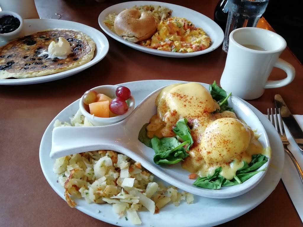 Stacks | restaurant | 501 Hayes St, San Francisco, CA 94102, USA | 4152419011 OR +1 415-241-9011