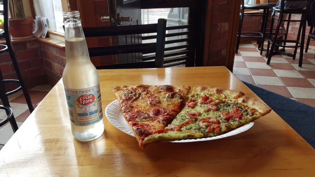 New York Pizzeria | restaurant | 2 W Main St, Trumansburg, NY 14886, USA | 6073873700 OR +1 607-387-3700