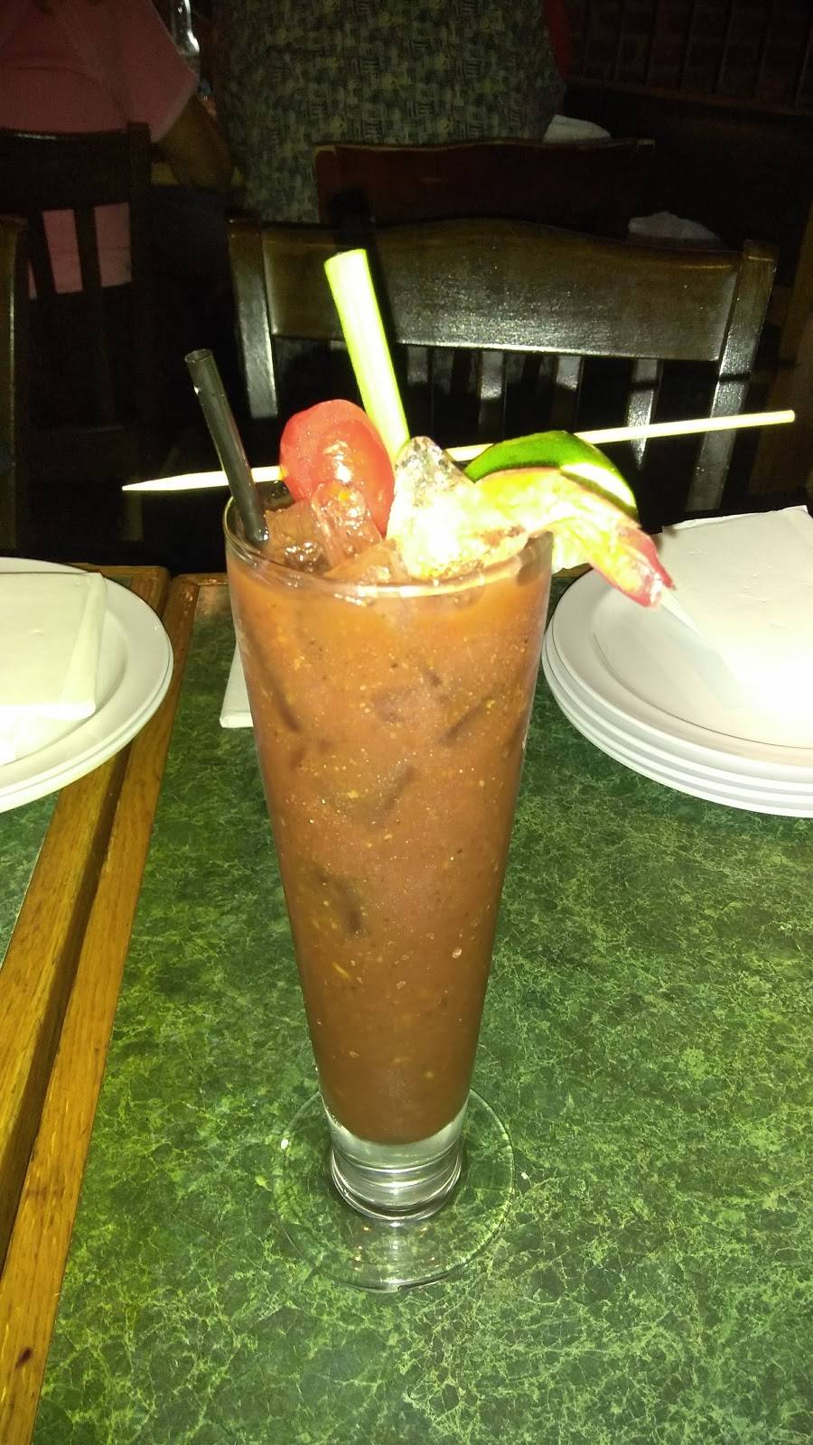 Chickies & Petes | restaurant | 4010 Robbins Ave, Philadelphia, PA 19135, USA | 2153383060 OR +1 215-338-3060