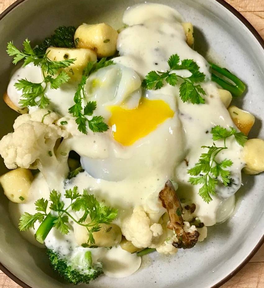 Elm Square Oyster Co. | night club | 2 Elm Sq, Andover, MA 01810, USA | 9784702228 OR +1 978-470-2228