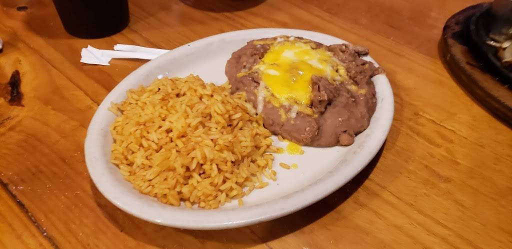San Pedros Restaurant | restaurant | 404 State Highway 31 E, Chandler, TX 75758, USA | 9038492800 OR +1 903-849-2800