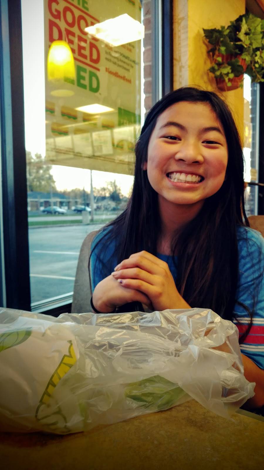 Subway | restaurant | 380 Center Dr, Luxemburg, WI 54217, USA | 9208451023 OR +1 920-845-1023