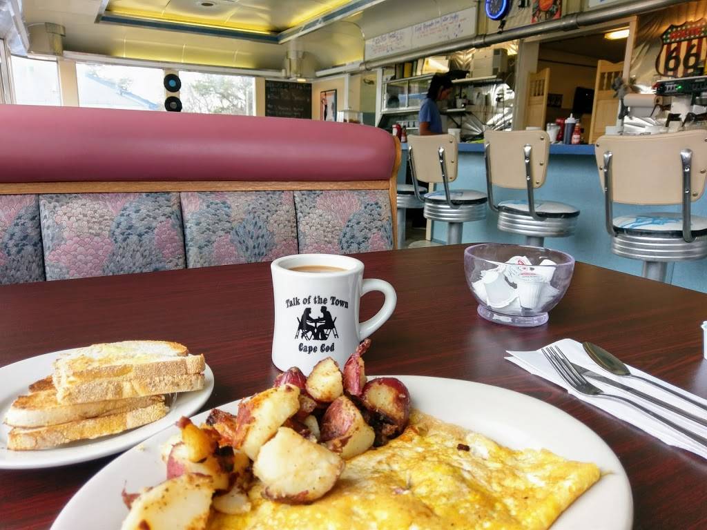 The Talk of the Town Diner | restaurant | 808 MacArthur Blvd, Pocasset, MA 02559, USA | 5083563867 OR +1 508-356-3867