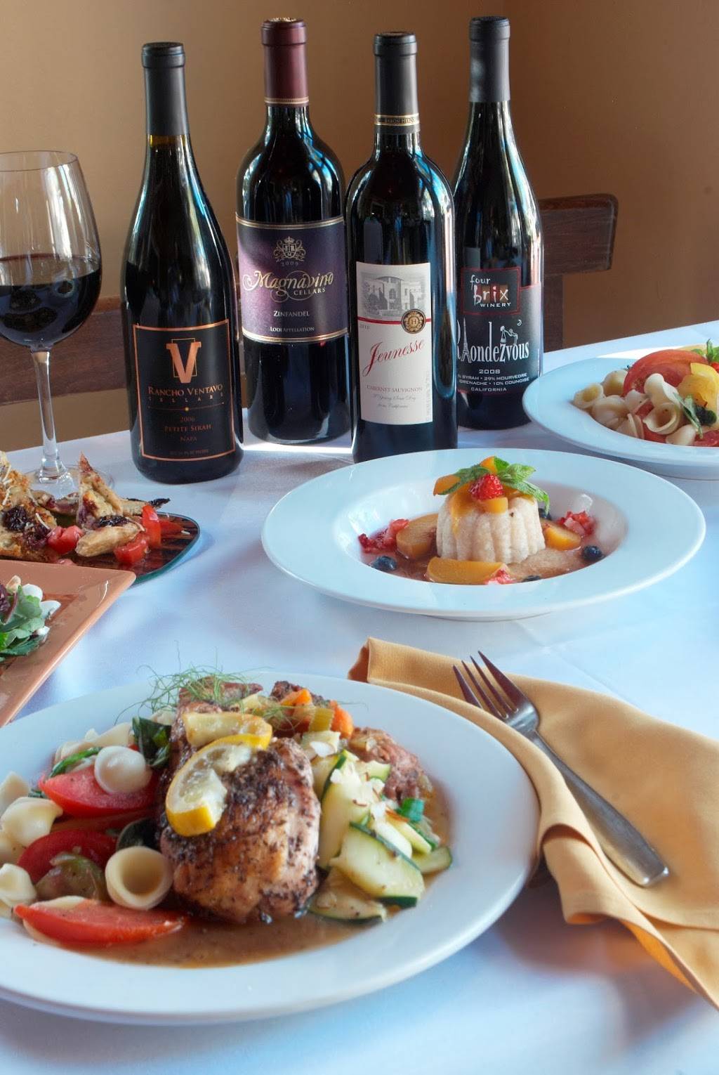 La Dolce Vita | restaurant | 740 S B St, Oxnard, CA 93030, USA | 8054866878 OR +1 805-486-6878