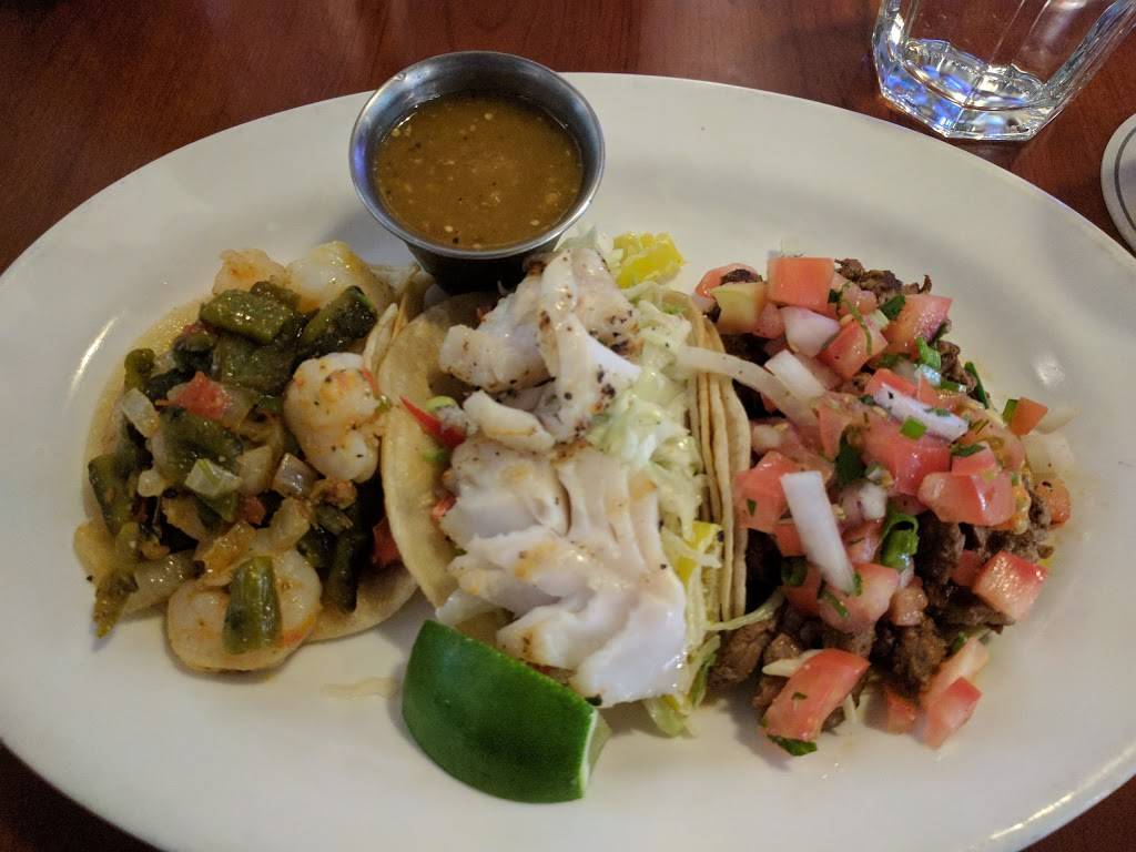 McGees | restaurant | 1645 Park St, Alameda, CA 94501, USA | 5105223470 OR +1 510-522-3470