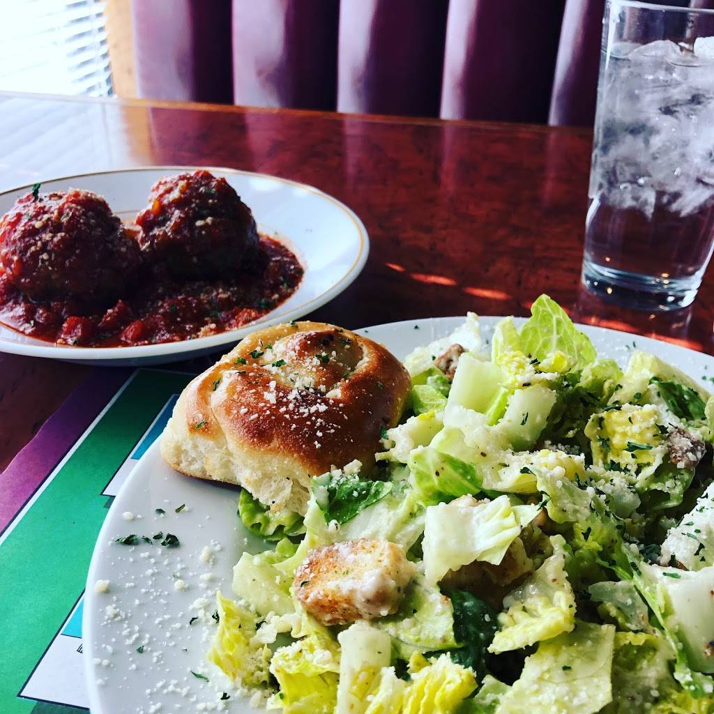 Jimmys Italian Kitchen | restaurant | 3002 Woodman Dr, Kettering, OH 45420, USA | 9372939133 OR +1 937-293-9133