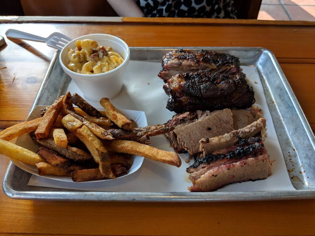 Smoke Shack BBQ | restaurant | 3714 Broadway St, San Antonio, TX 78209, USA | 2109571430 OR +1 210-957-1430