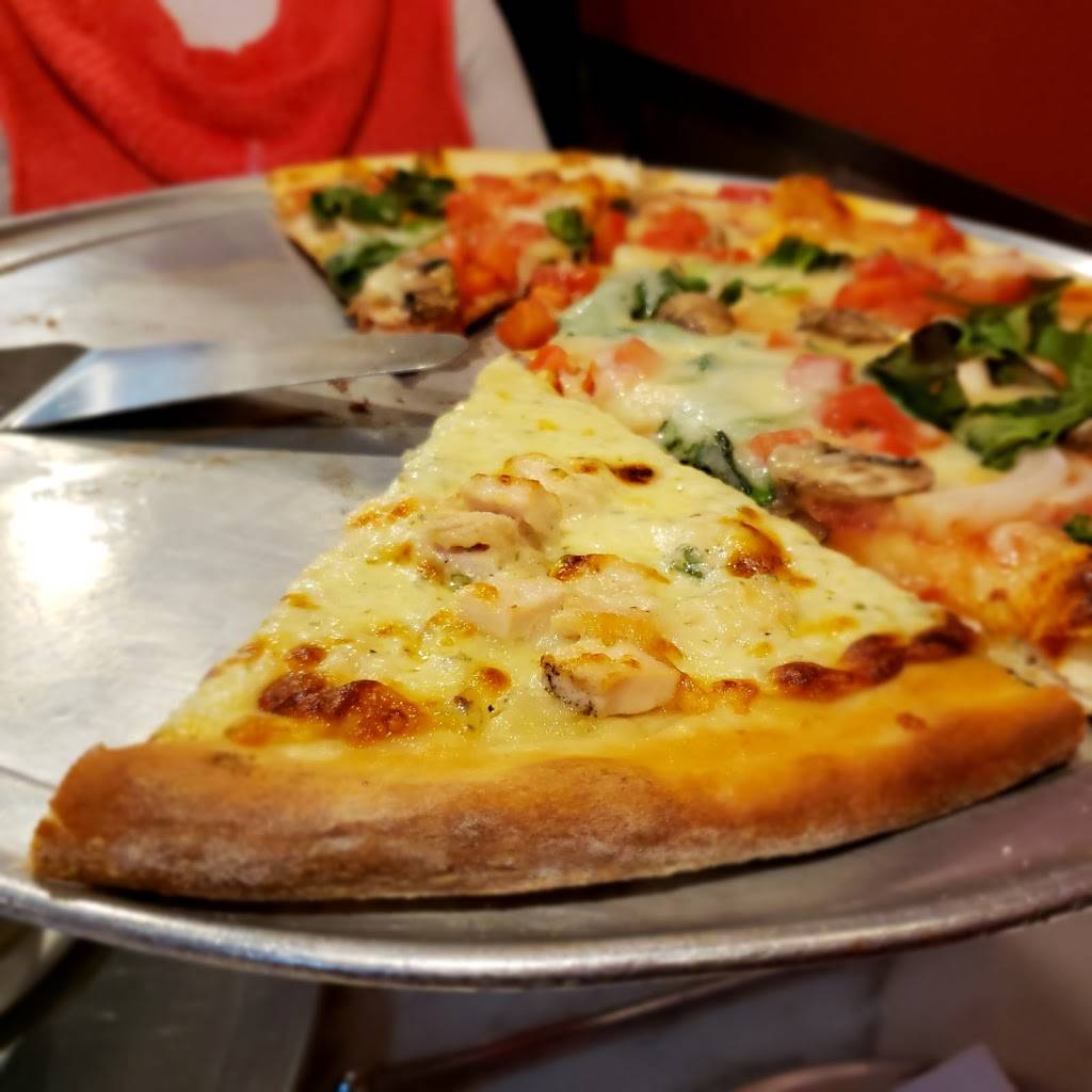 Luigis Pizza | restaurant | 4944 Preston Rd #120, Frisco, TX 75034, USA | 9727125850 OR +1 972-712-5850