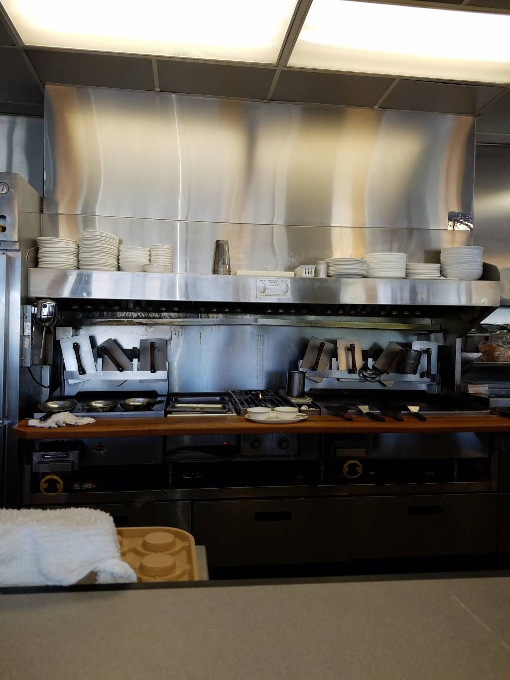 Waffle House | meal takeaway | 829 High St, Hamilton, OH 45011, USA | 5138940936 OR +1 513-894-0936