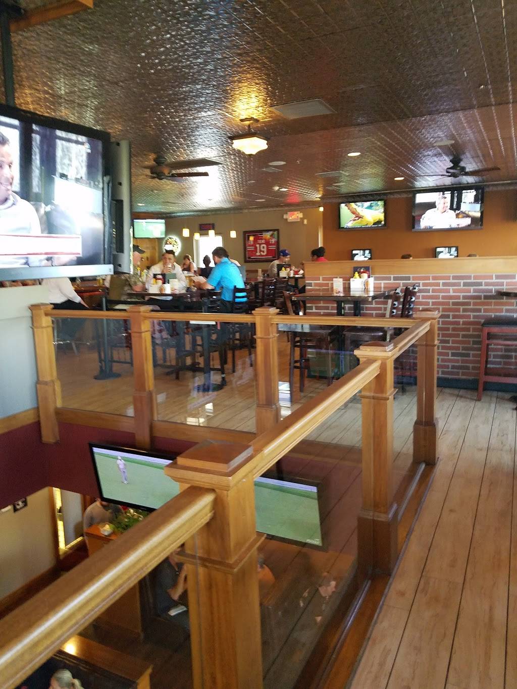 Station 21 American Grill | restaurant | 201 N Main St, Crown Point, IN 46307, USA | 2196610021 OR +1 219-661-0021