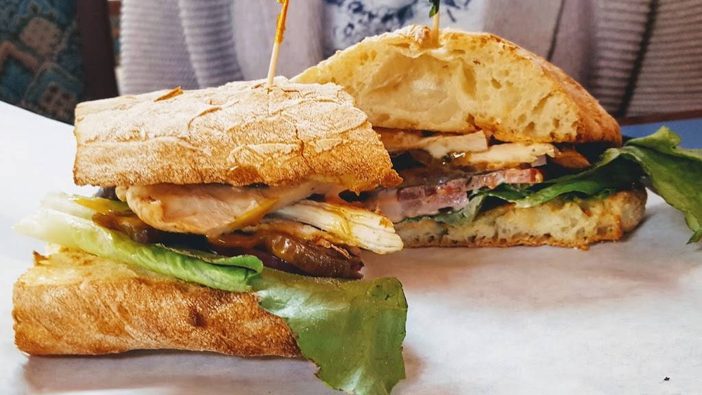 Mundos Sandwich and Burger House | restaurant | 170 Webster St, Monterey, CA 93940, USA | 8319201400 OR +1 831-920-1400