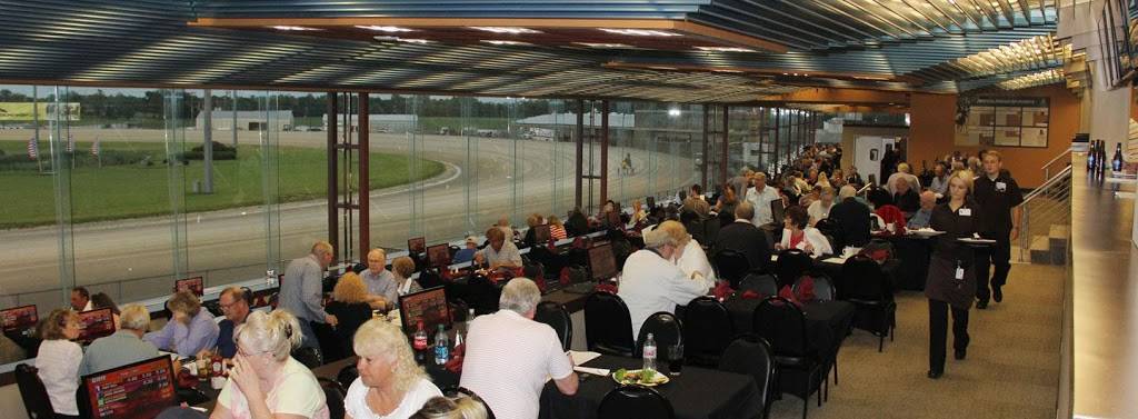 The Clubhouse | restaurant | 6000 S High St, Columbus, OH 43207, USA | 6142954665 OR +1 614-295-4665