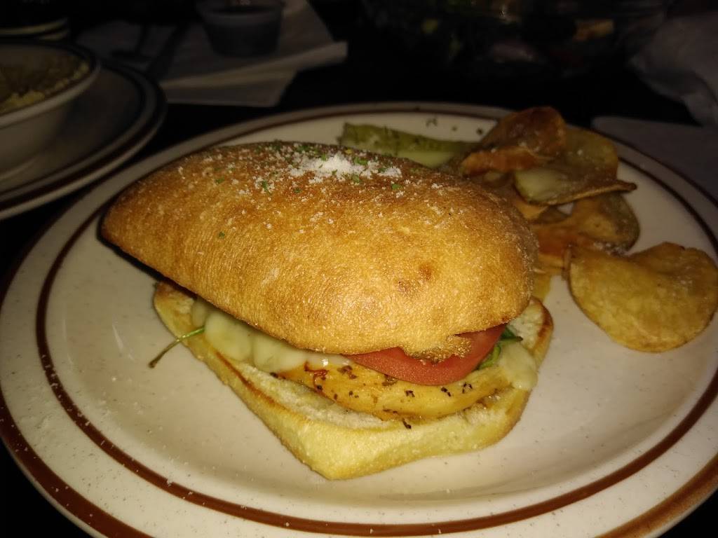 THE HUB EATERY | restaurant | 222 Bleecker St, Utica, NY 13501, USA | 3158643564 OR +1 315-864-3564