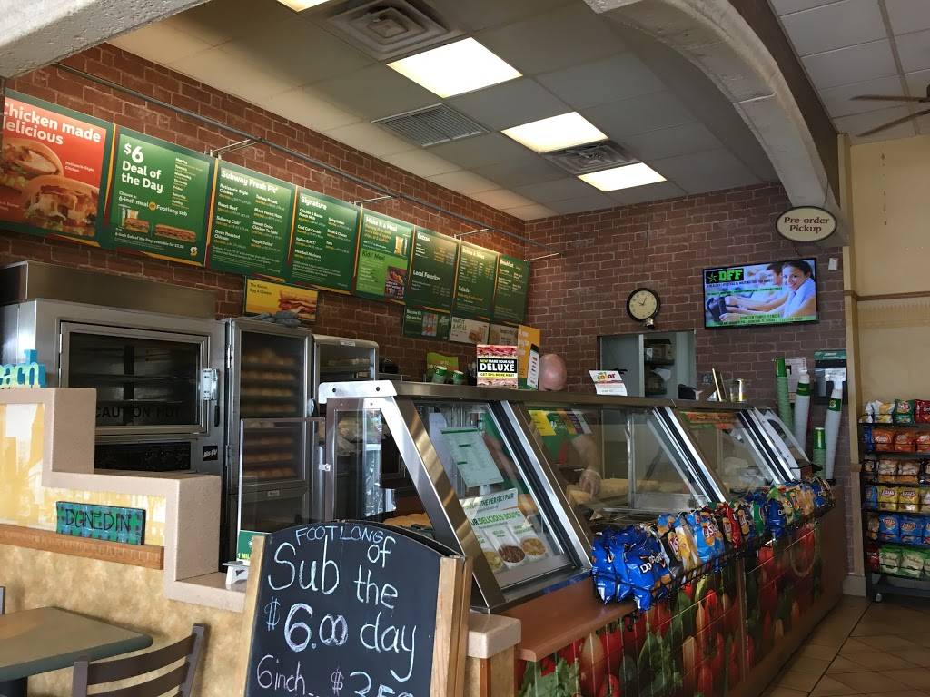 Subway Restaurants | restaurant | 2610 Bayshore Blvd, Dunedin, FL 34698, USA | 7277340521 OR +1 727-734-0521