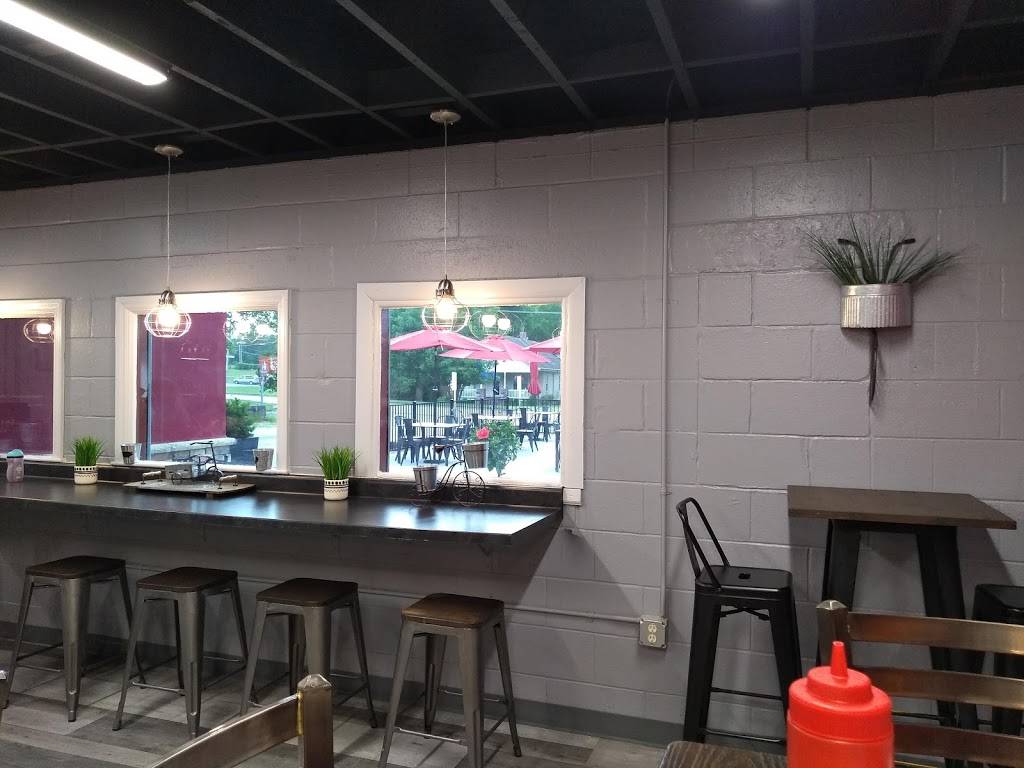 Southern Eats | restaurant | 705 N Pearl St, Paola, KS 66071, USA | 9135947067 OR +1 913-594-7067