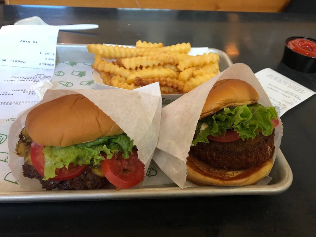 Shake Shack | restaurant | 185 N Morgan St, Chicago, IL 60607, USA | 3128008926 OR +1 312-800-8926