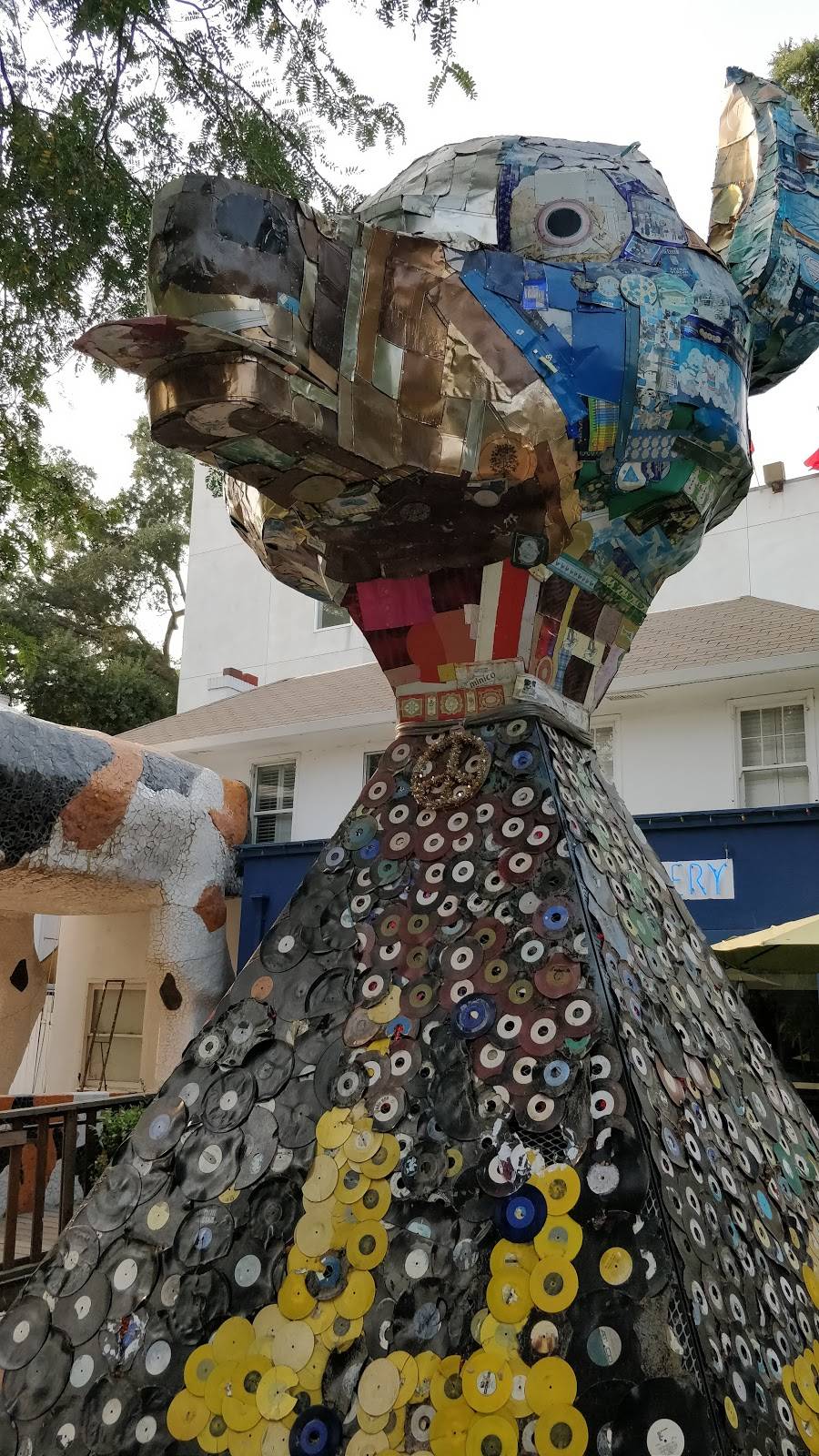 Zen Toro Japanese Bistro | restaurant | 132 E St #100, Davis, CA 95616, USA | 5307530154 OR +1 530-753-0154