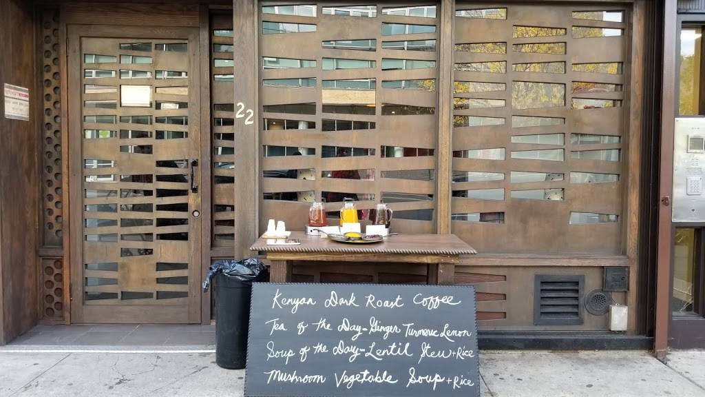 Serengeti Kitchen | restaurant | 22 E 125th St, New York, NY 10035, USA | 2128371057 OR +1 212-837-1057