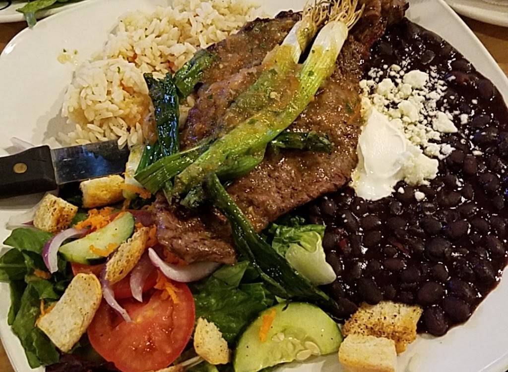 Roots Bistro & Bar | restaurant | 4810 Hope Valley Rd #101, Durham, NC 27707, USA | 9197484739 OR +1 919-748-4739